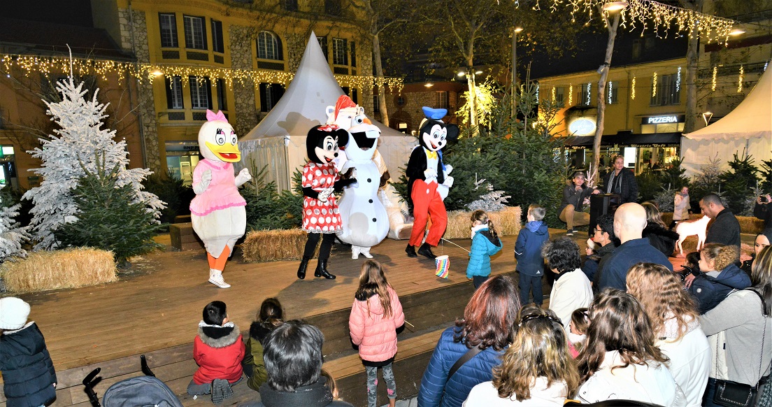 parade-spectacle-enfants-noel-cagnes-horaire-alpes-maritimes