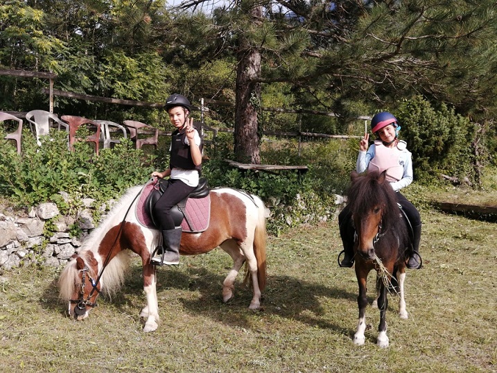 centre-equestre-cours-stages-vacances-enfants-balades-poneys-nice-cote-azur