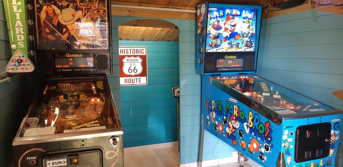 sortie-famille-montauroux-fun-experience-kart-electrique-flippers-jeux-video