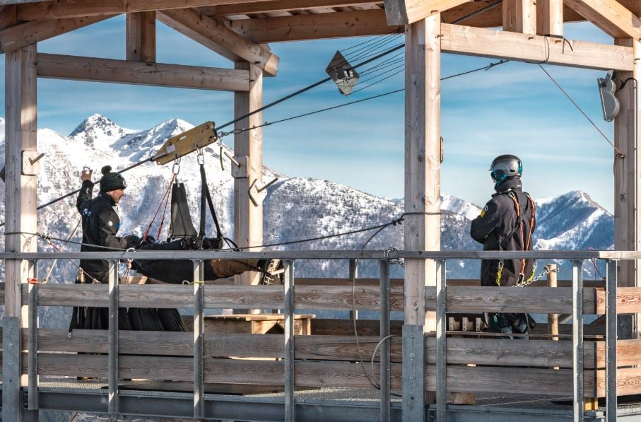 tyrolienne-la-colmiane-descente-famille-enfants-vesubie