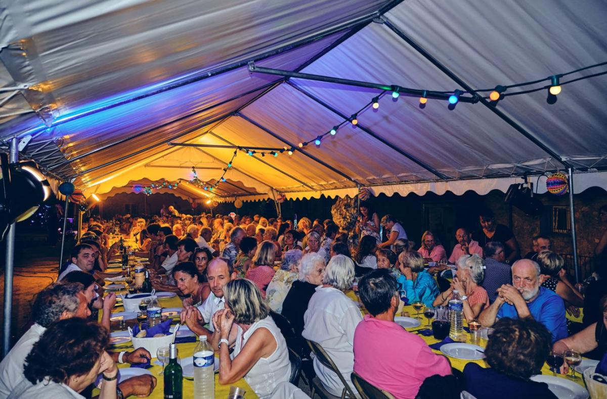 soirees-estivales-ete-cote-azur-famille-enfants-bals-villages-06