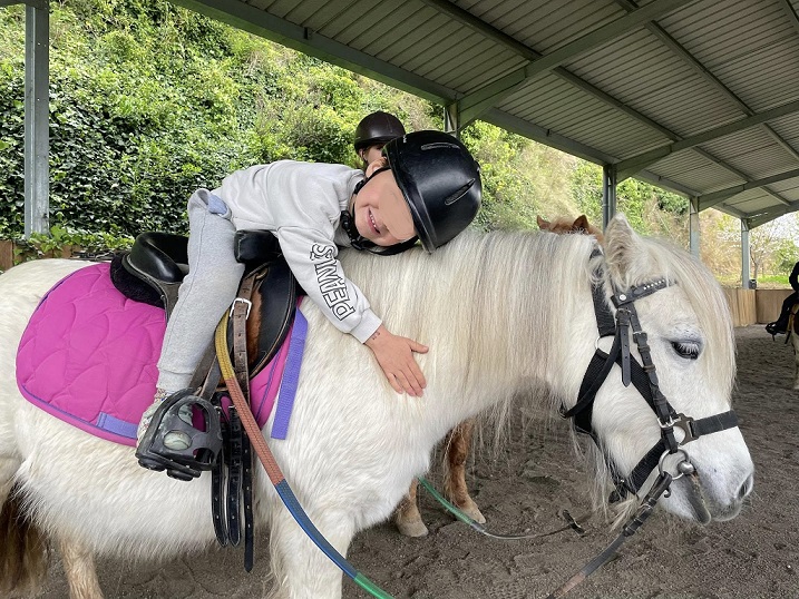 initiation-equitation-poney-club-equestre-vacances-pour-enfant-nice-06