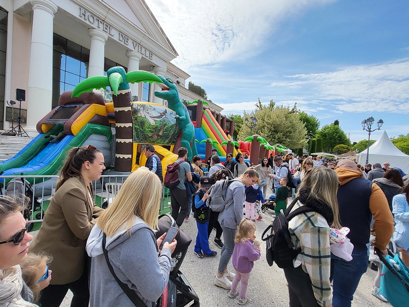 journee-animations-enfants-familles-saint-lauren-du-var-paques-2025