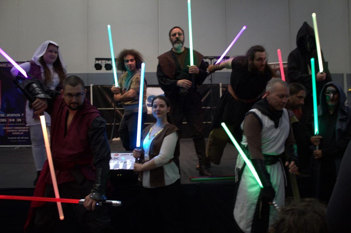 festival-manga-combats-sabre-laser-star-wars-peymeinade-2025
