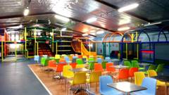 Salle de jeux à Antibes au Royal Kids royal-kids-antibes-structures-jeux-enfants