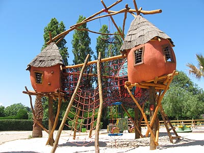 Aire de jeux à Kids Island parc-loisirs-06-riviera-core-dazur