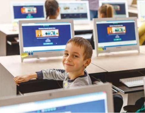 cours-informatique-enfant-nice-ecole-programmes-ordinateur-internet-numerique