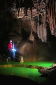 Grotte souterraine souterroscope-baume-obscure-saint-vallier-thiey