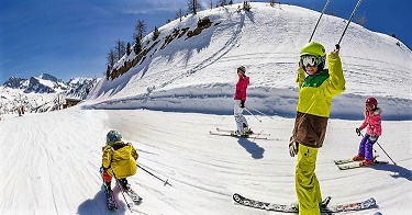 ski-famille-auron-bon-pan-gratuit-enfant