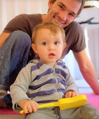 Atelier d'éveil musical pour bébé chez Maman Bulle atelier-bebe-eveil-musique-music-together-nice