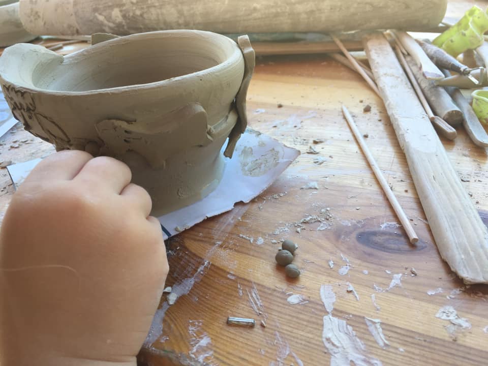 poterie à Nice à l'atelier de Magali stages-vacances-poterie-activites-enfants-nice