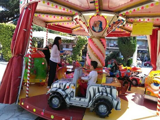 maneges-fete-foraine-petits-enfants-saint-laurent