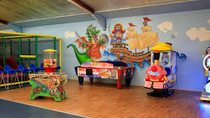 Toboggan au Royal Kids Antibes parc-attractions-toboggan-royal-kids-antibes