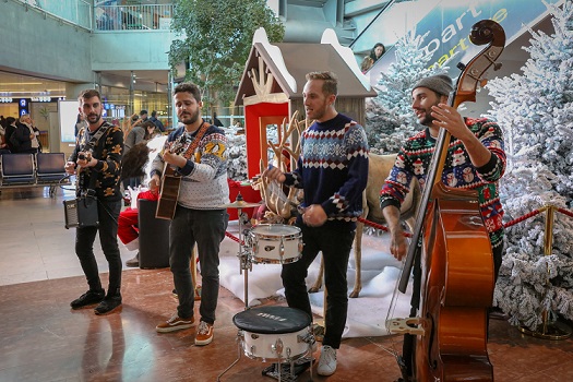 animation-enfants-musique-noel-aeroport-nice