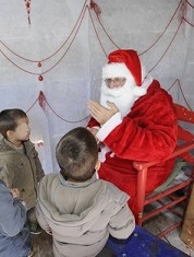 noel-enfants-famille-pere-marche-rouret