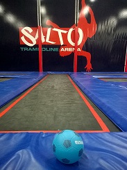 salto-trampoline-cote-azur-loisirs-parc