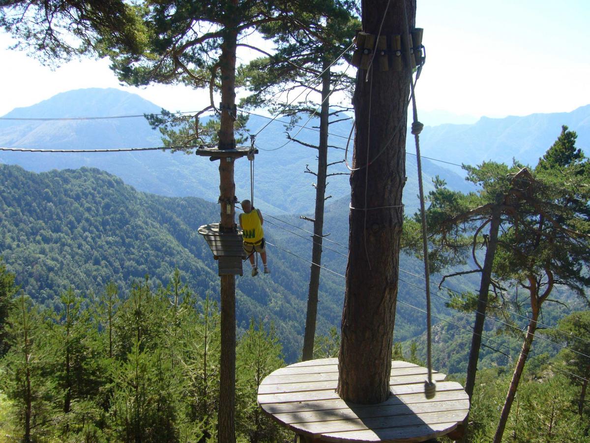 Parc aventure avec enfants parc-loisirs-enfants-famille-nature-accrobranche