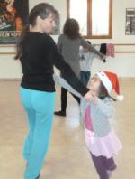 Atelier Danse enfants et parents à St Jeannet et Gattières cours-danse-enfants-parents-alpes-maritimes