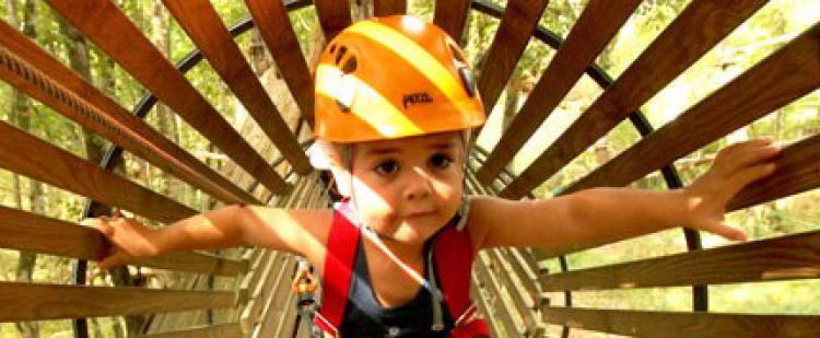 parc-aventure-pitchoun-forest-accrobranche-famille