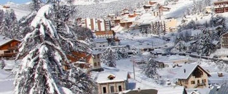 vacances-ski-famille-enfants-valberg-station