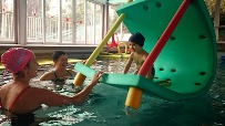 Bébé nageur à la piscine de conte de Falicon à Nice bebe-nageur-falicon-piscine-nice