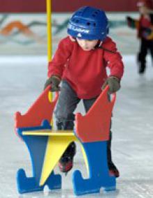 patinoire-nice-enfants-apprentissage-patin-glace