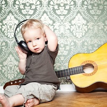 Eveil musical chez Happinest activites-enfants-famille-happinest-cagnes-sur-mer